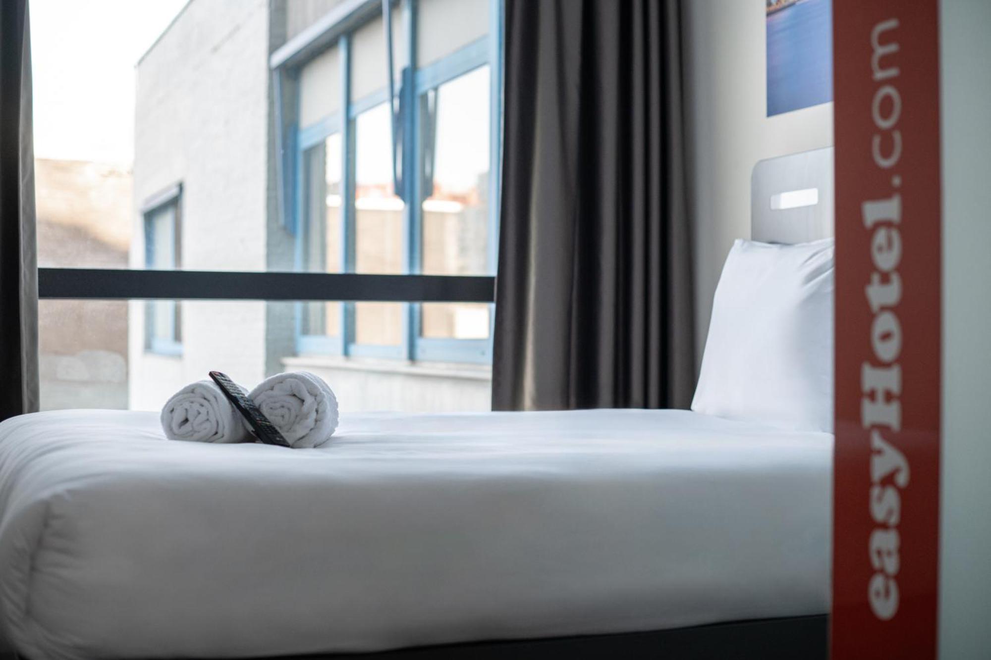 Easyhotel Centre Hotel
