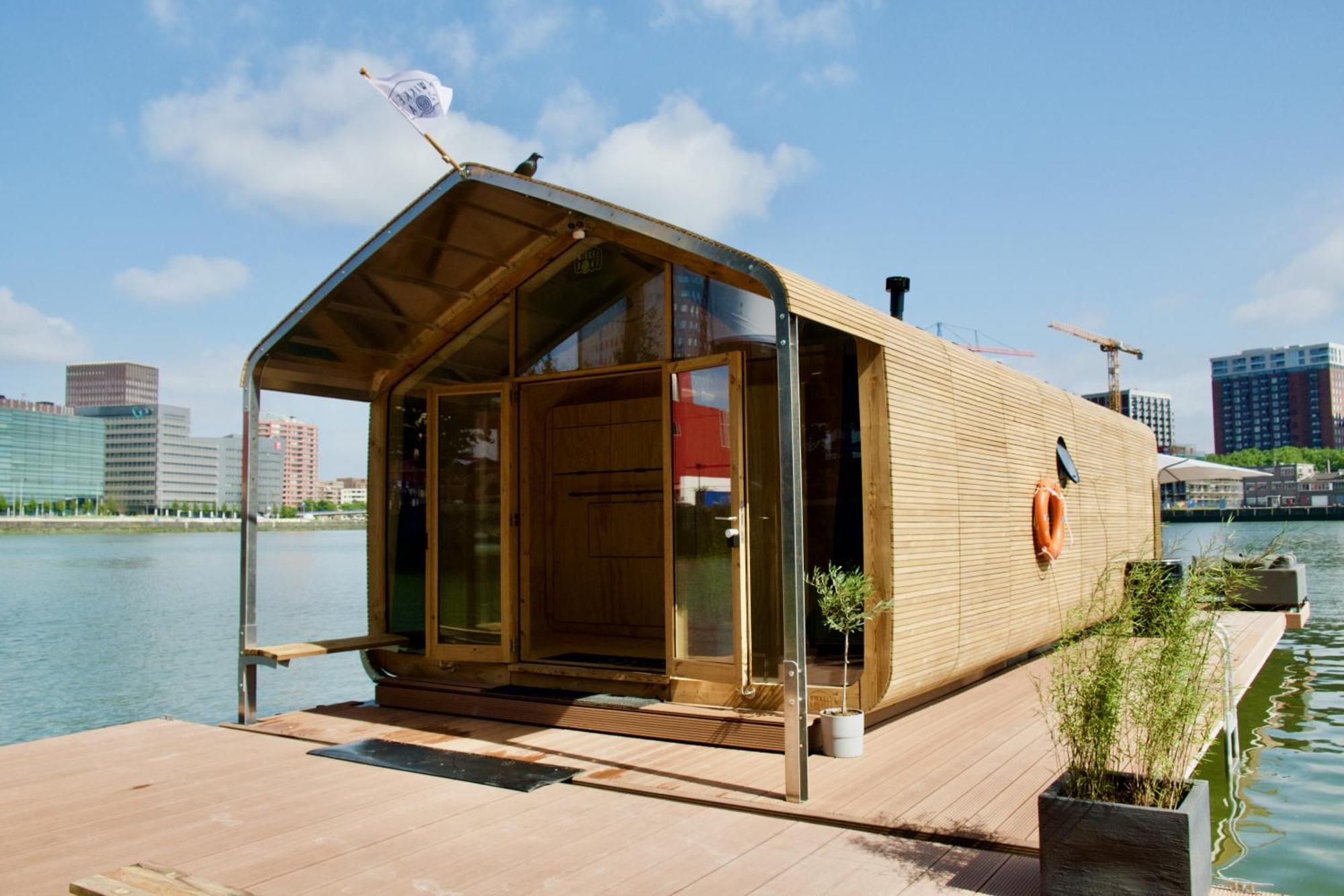 Wikkelboat Nr4 At Floating Rijnhaven * Rotterdam