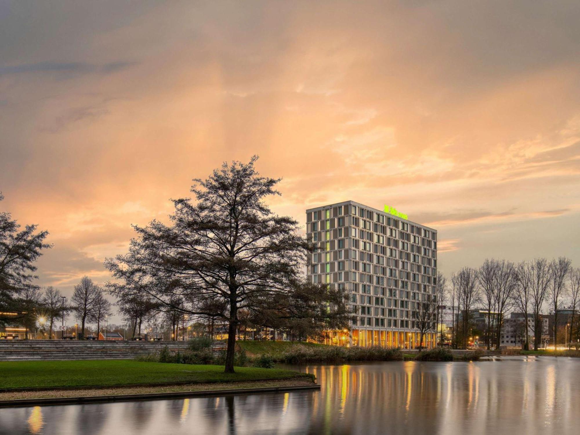 Ibis Styles Ahoy 4*
