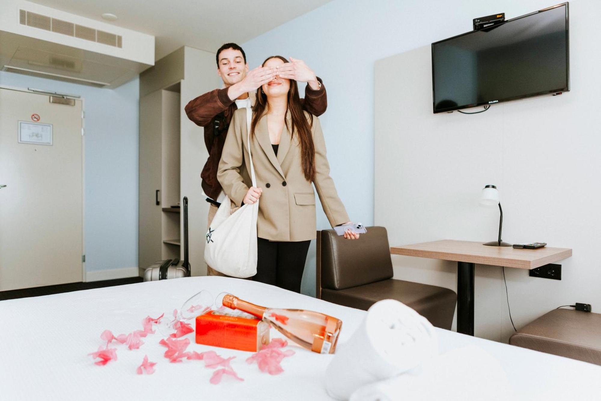 Hotel Teleport