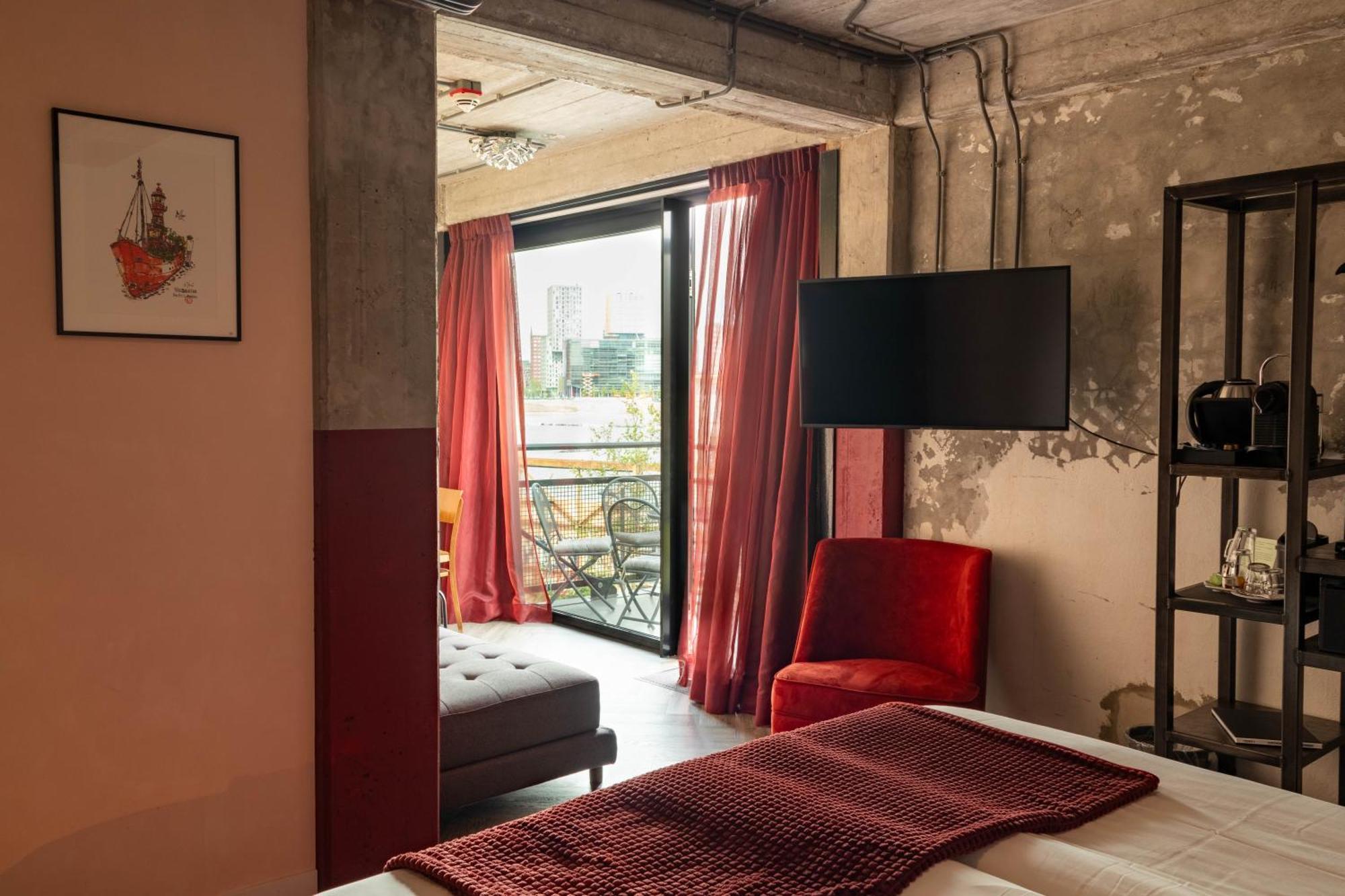 Hotel Bed, Bites & Business Rotterdam