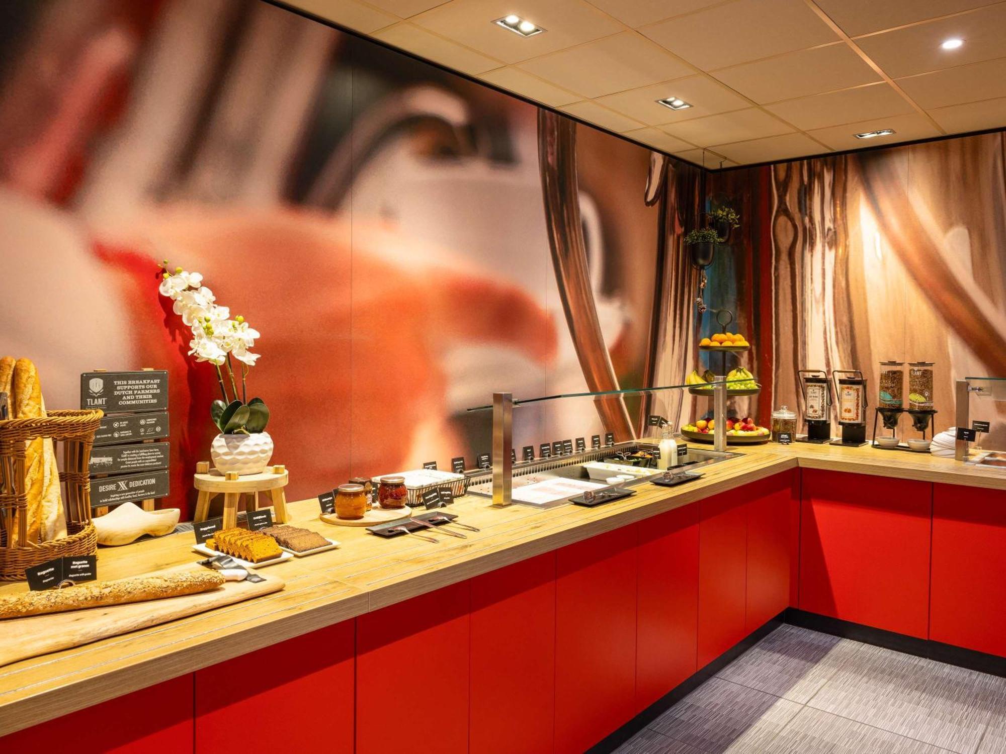 Hotel Ibis Centre 3*