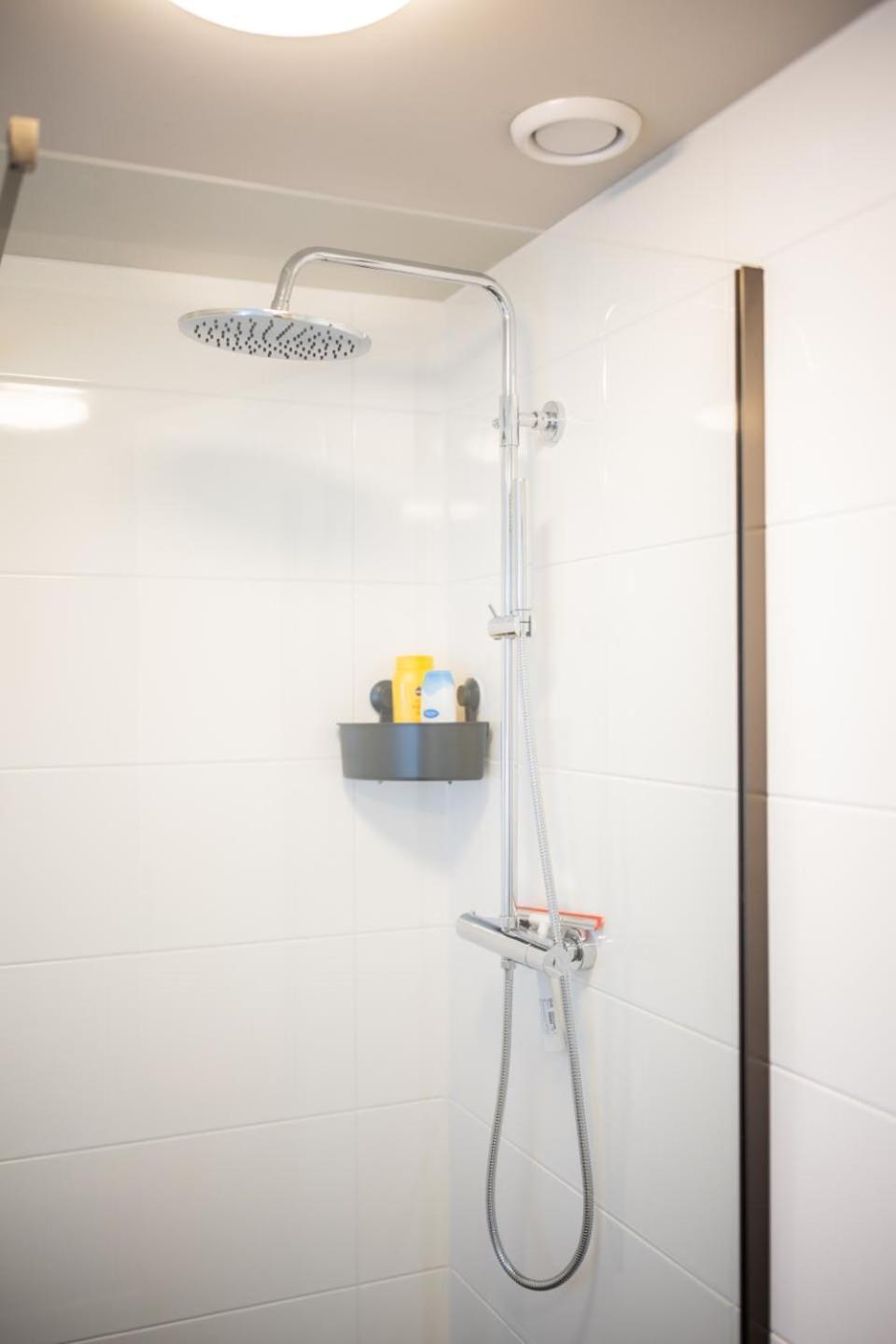 Creative 3 Bedroom 79m2 -bsh25- Appartement