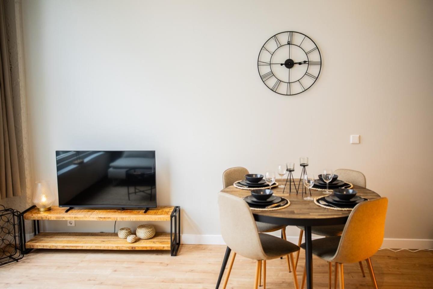 Appartement Creative 3 Bedroom 79m2 -bsh25- *