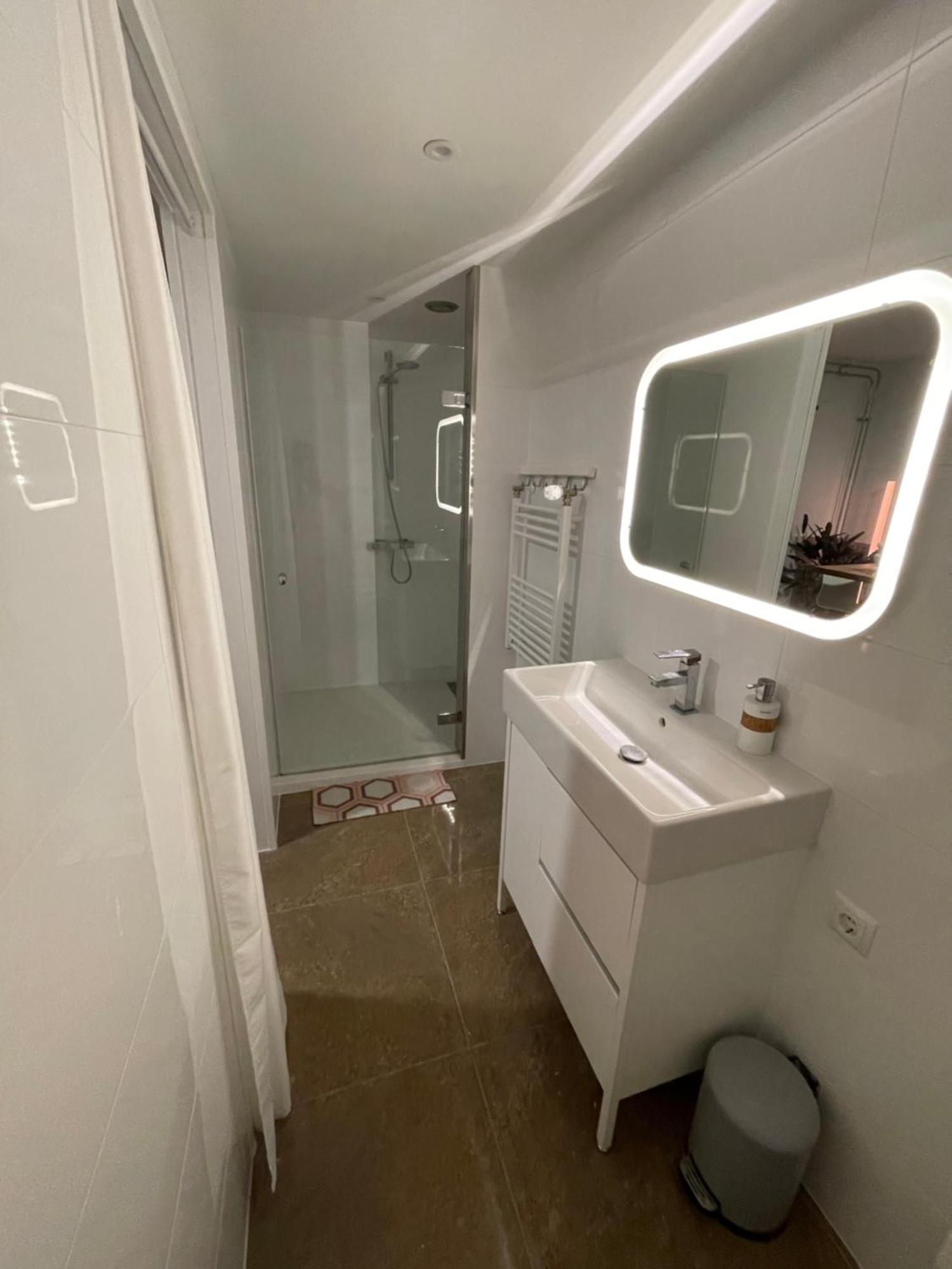 Guest house Spartement 4 *
