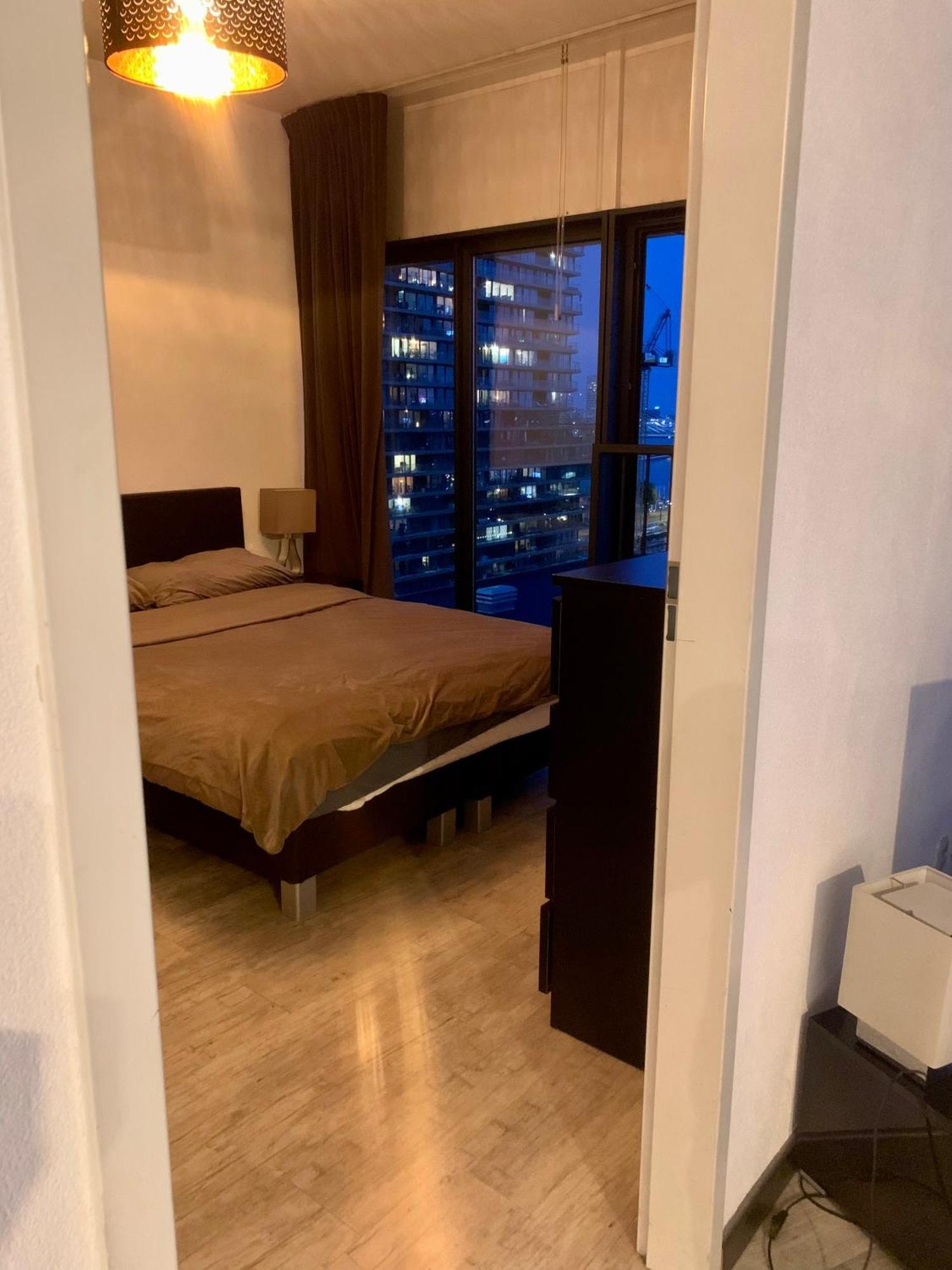 Beautiful Apt Free Parking Rotterdam