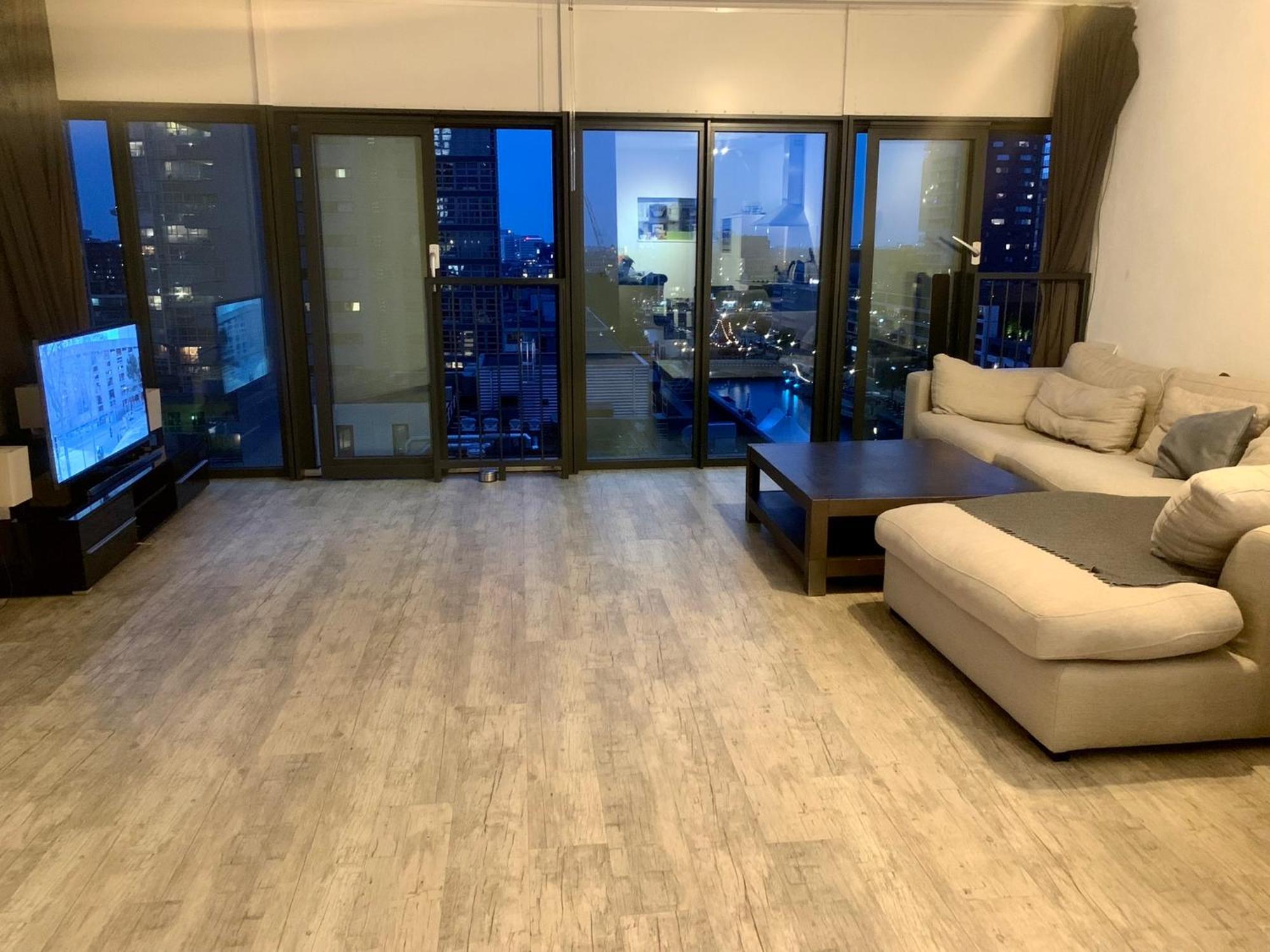 Beautiful Apt Free Parking Appartement