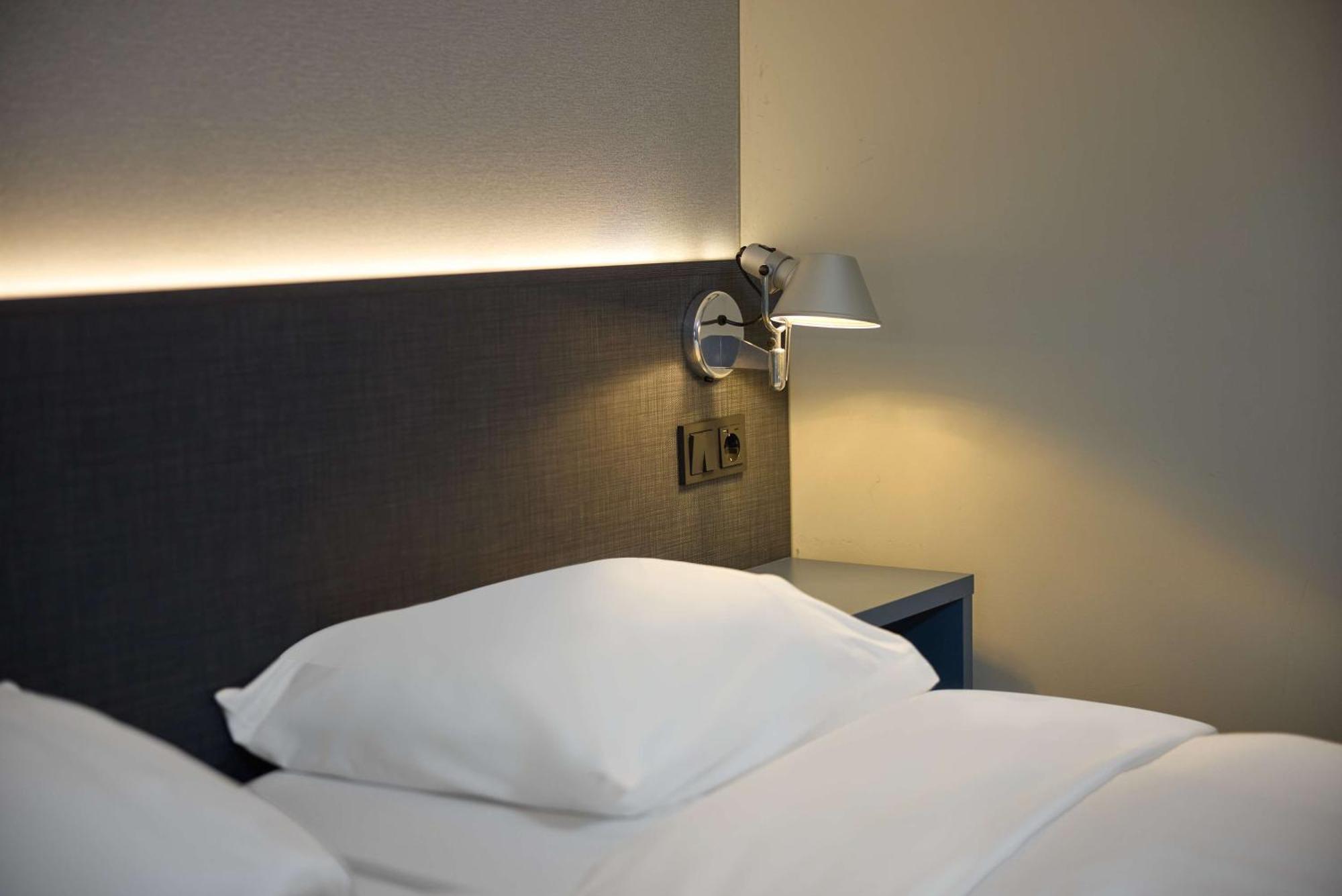 Hotel Inntel Centre 4*