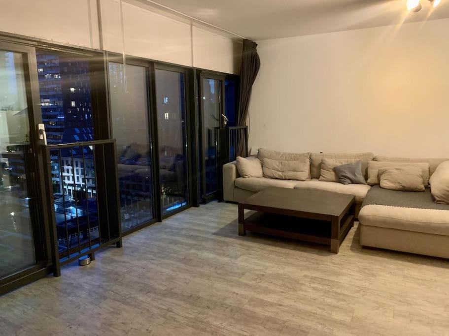 Long Term - Beautiful Center Free Parking Appartement *
