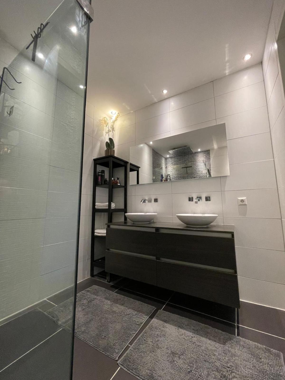 Beautiful Luxury With Skyline Rotterdam