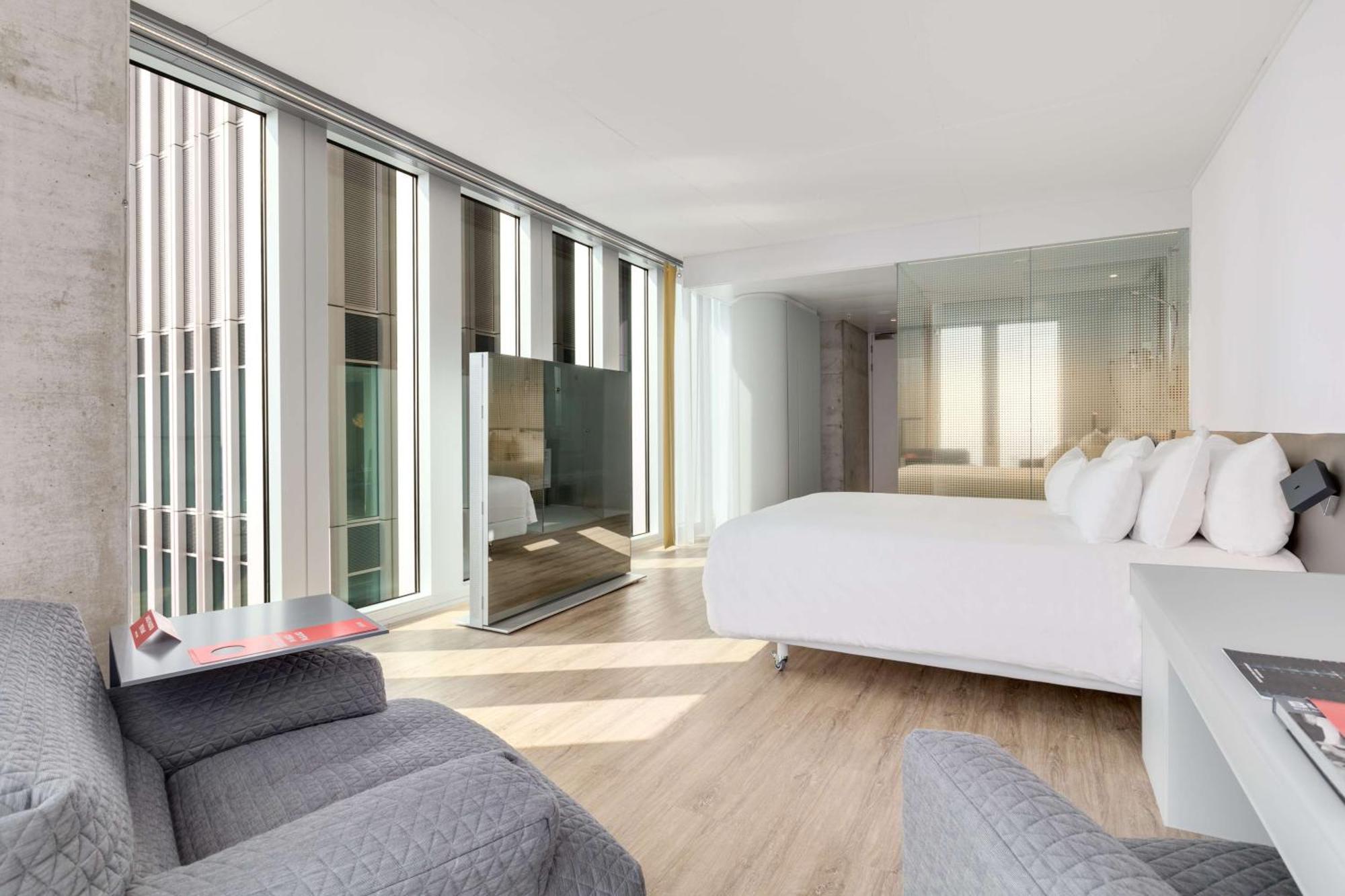 Nhow Hotel