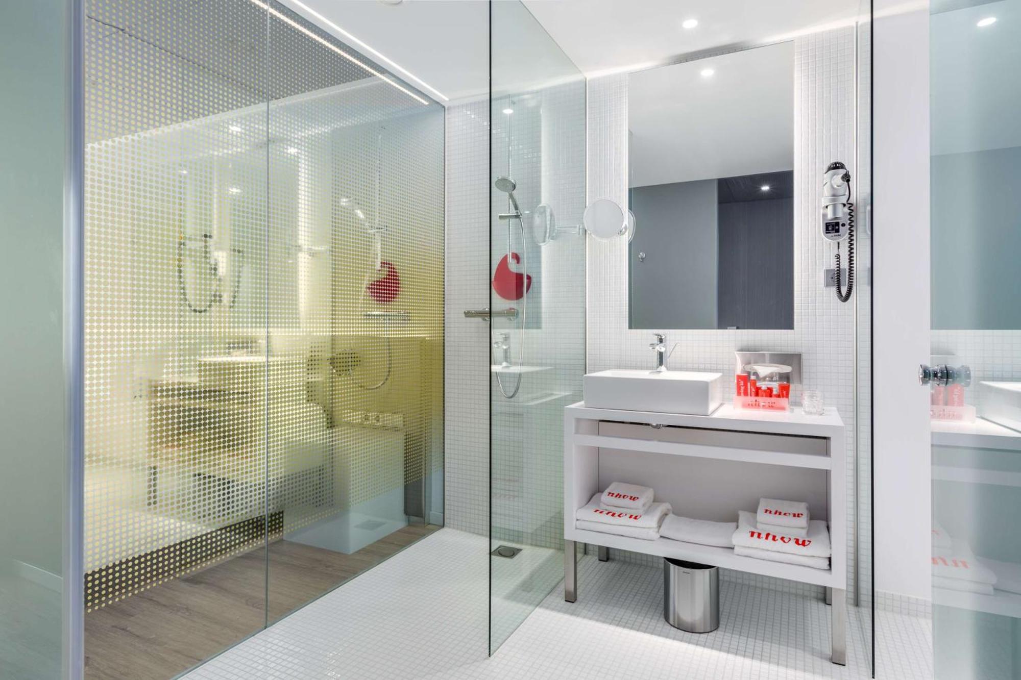Hotel Nhow 4*