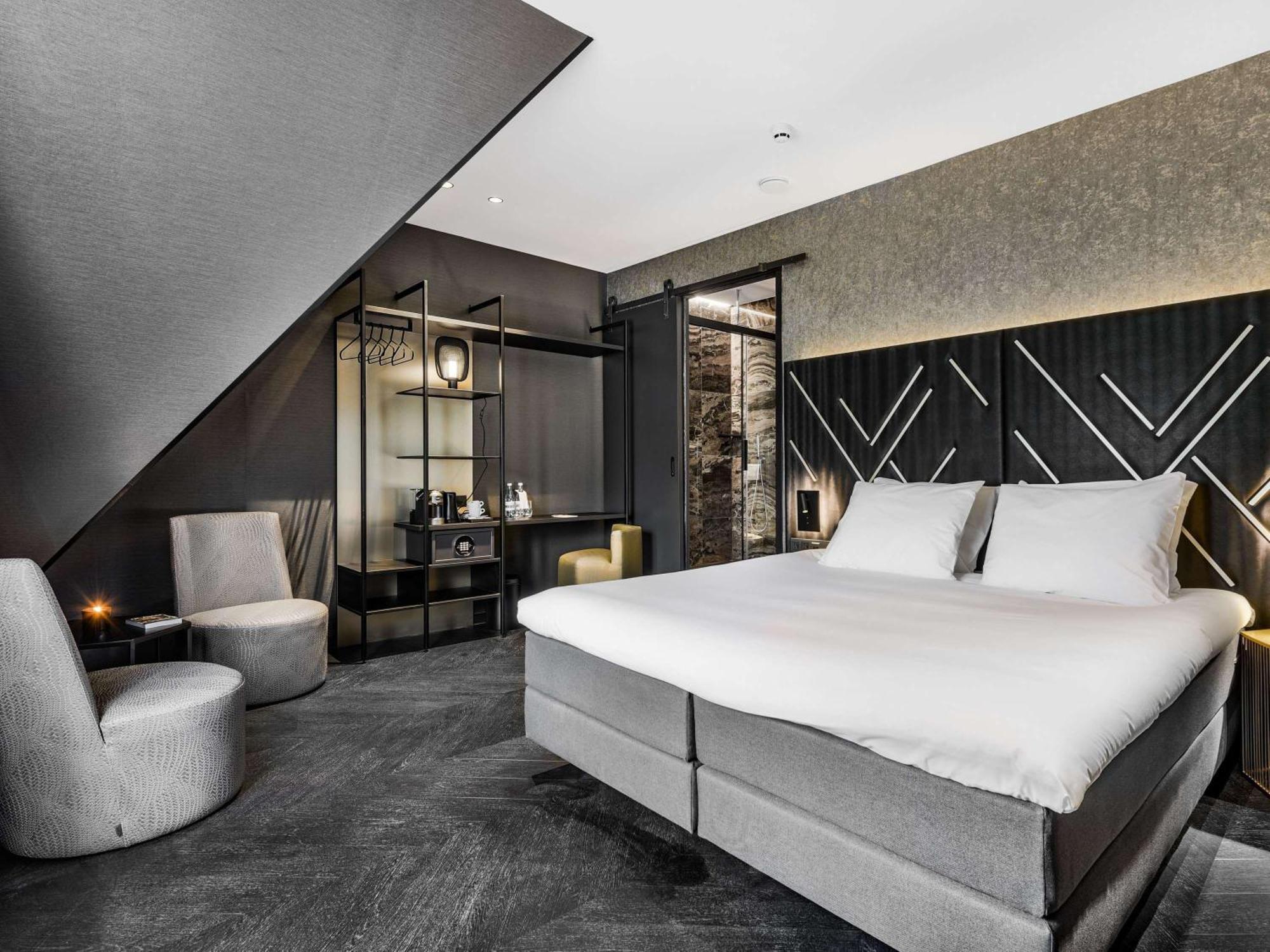 Le Marin - Handwritten Collection 4*