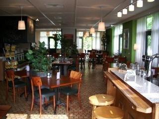 Campanile & Restaurant Oost 3*