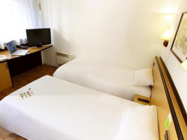 Campanile & Restaurant Oost 3*