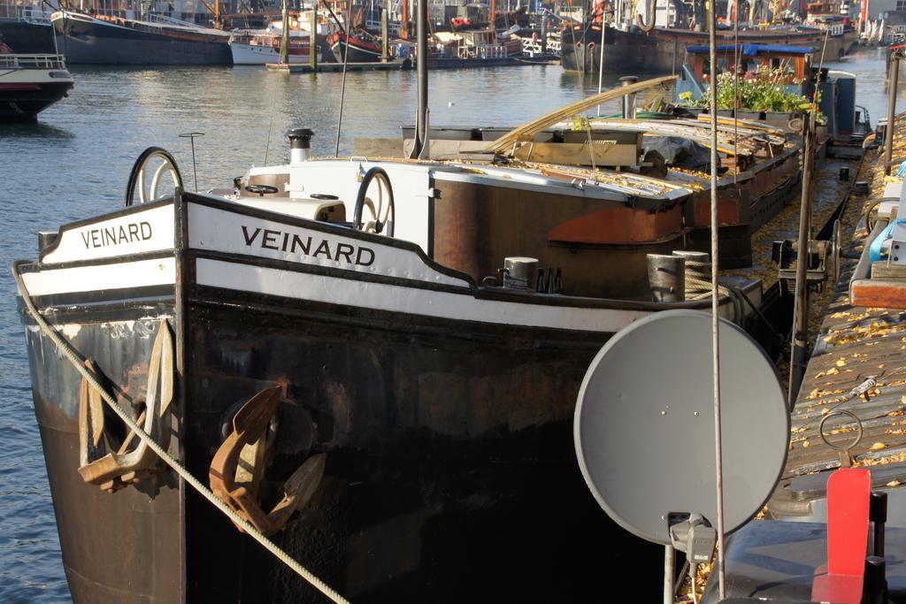 Boat & Breakfast Veinard *