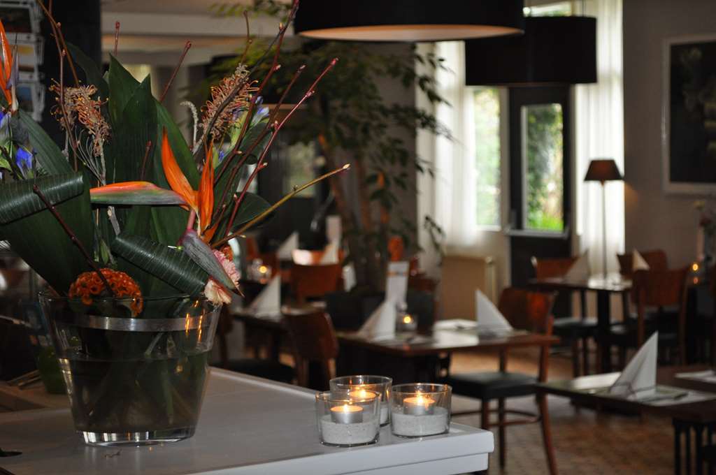 Campanile & Restaurant Oost Hotel 3*