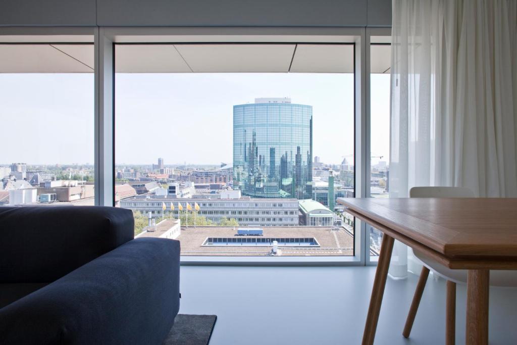 Urban Residences Aparthotel
