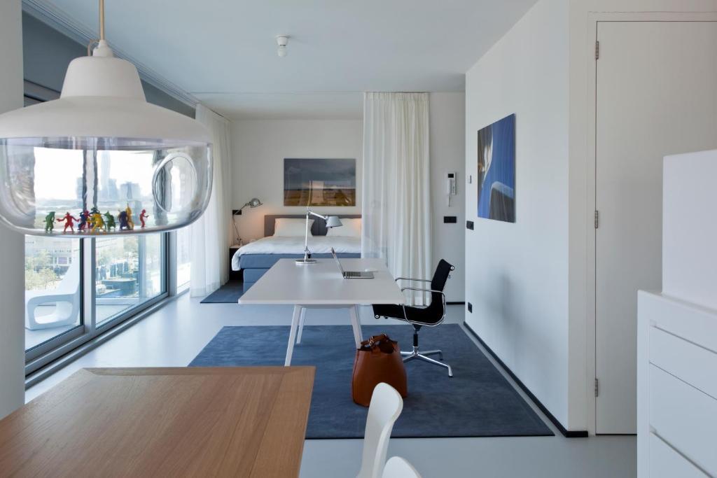 Aparthotel Urban Residences 4*
