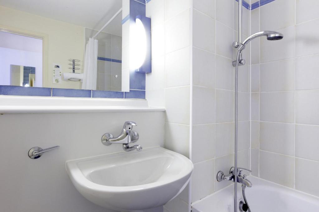 Campanile & Restaurant Oost Hotel 3*