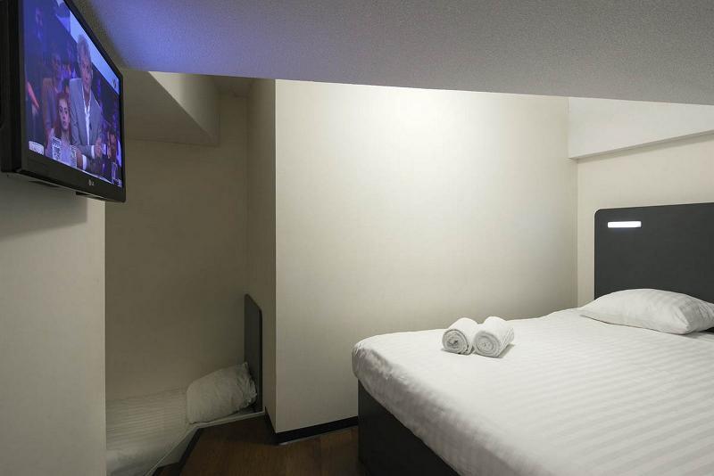 Easyhotel Centre 2* Rotterdam