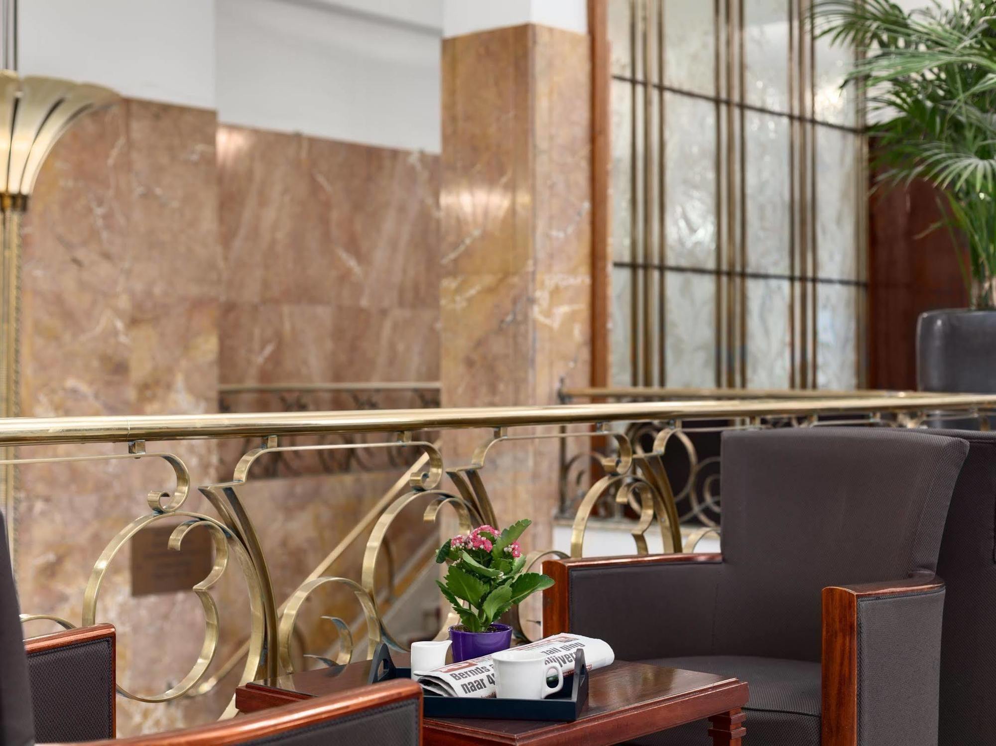 Nh Atlanta Hotel