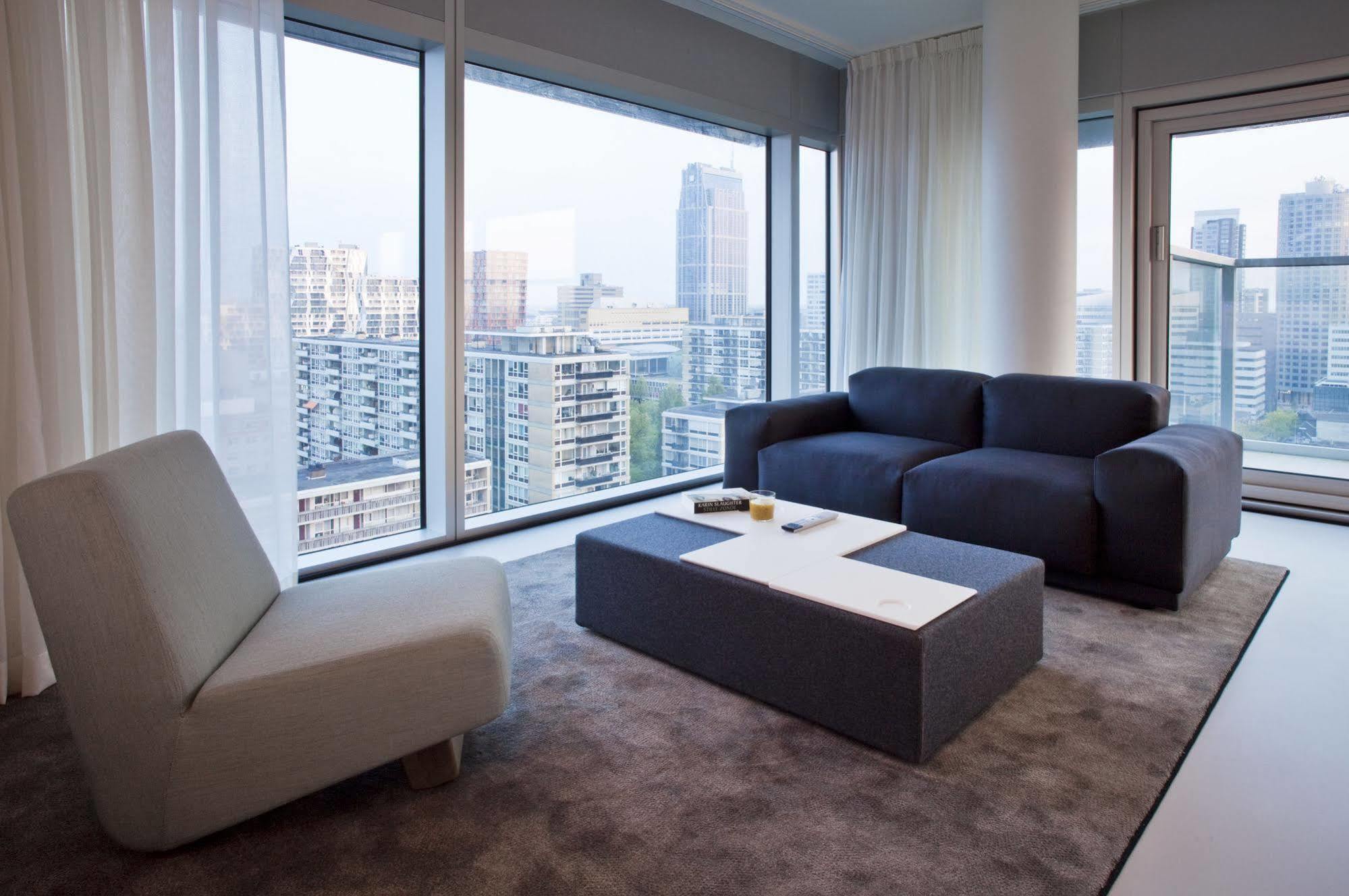 Urban Residences Aparthotel 4*