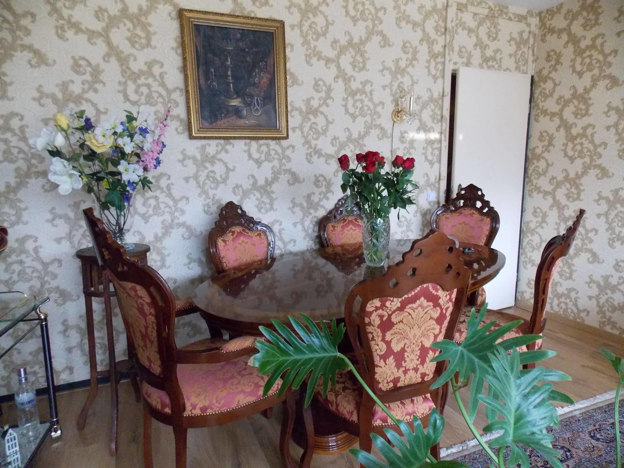 Bed & Breakfast Weena House