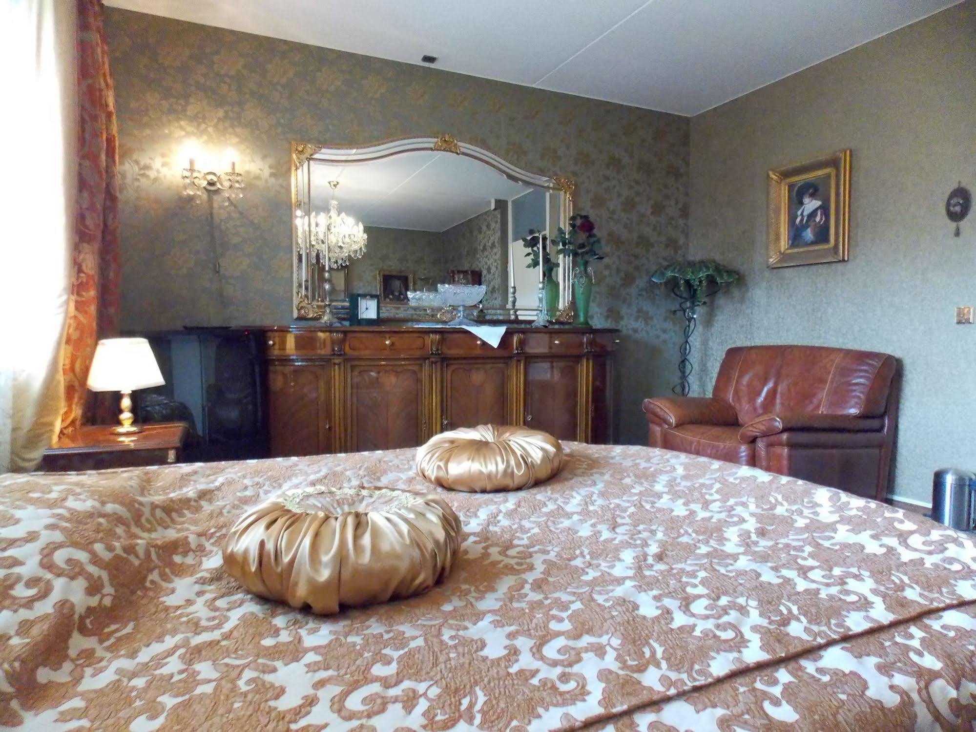 Weena House Bed & Breakfast