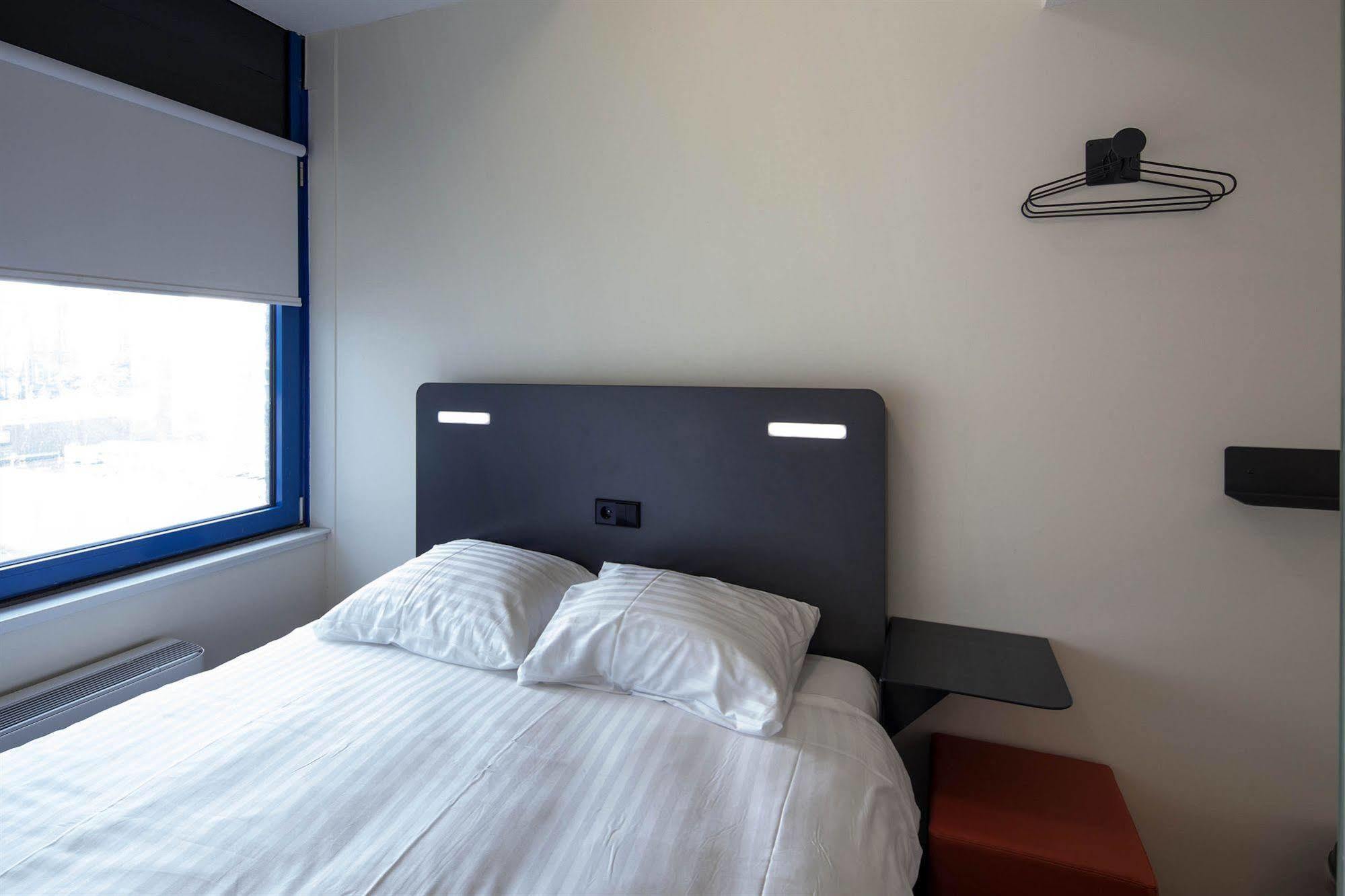 Easyhotel Centre Hotel