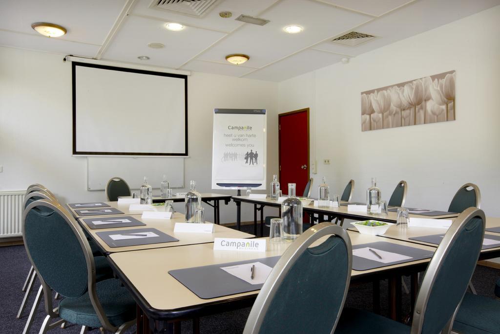 Campanile & Restaurant Oost 3*