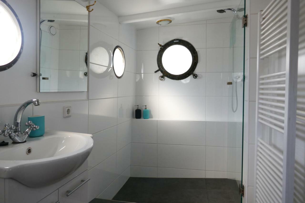 Boathotel Wilhelmina