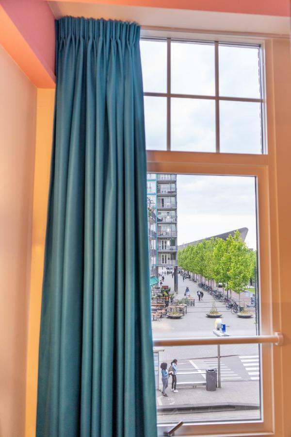 Sparks Hostel *