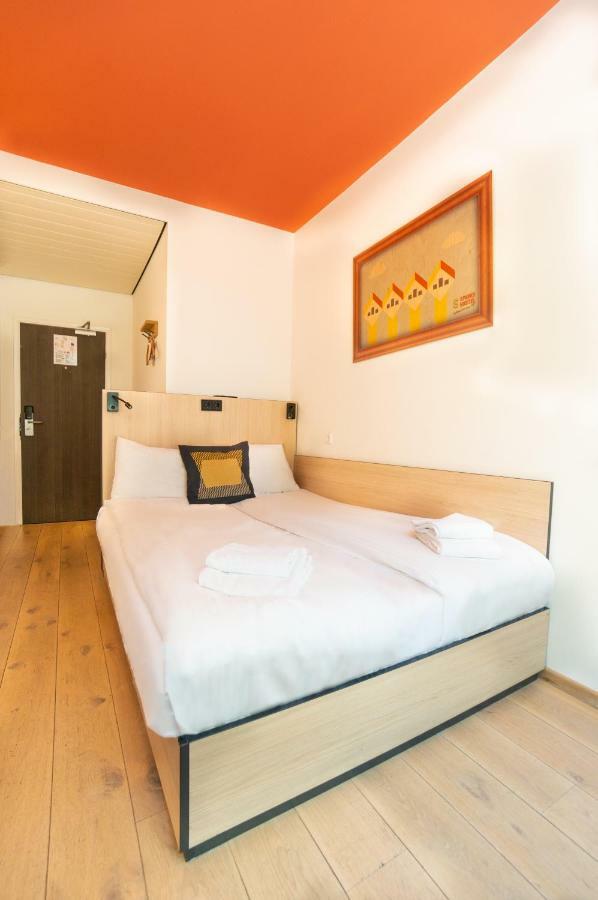 Hostel Sparks *