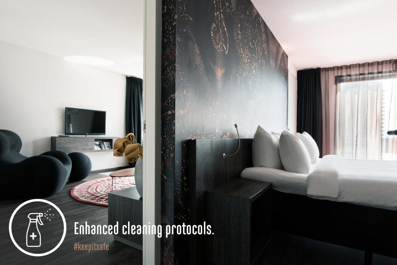 Hotel Mainport Design