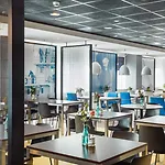 Holiday Inn Express Rotterdam - Central Station By Ihg