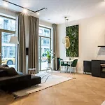 Design Apartment In Scheepvaartkwartier Rotterdam