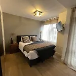 Stylish Apartment @ City Centre