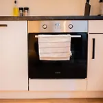 Two-Bedroom Apartment Bs-Bsh