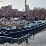 Rooms On Water