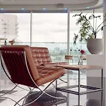 Doubletree By Hilton Rotterdam Centre
