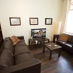 Self Check Inn Apartment