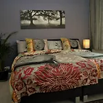 Sam\'S Place