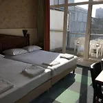 Hotel Amar