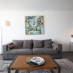 Calypso 1 Bedroom Apartment With Parking And Gym 826