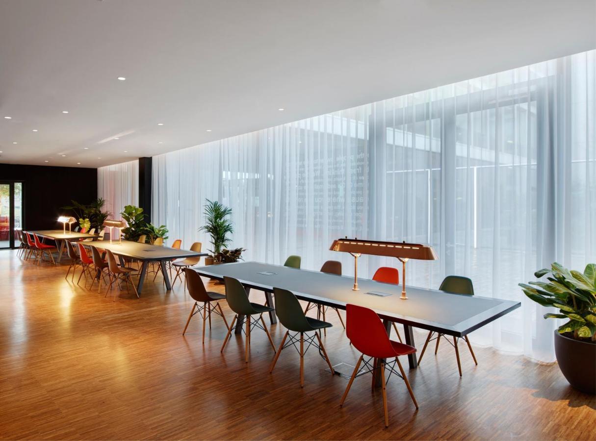 Citizenm Hotel 4*
