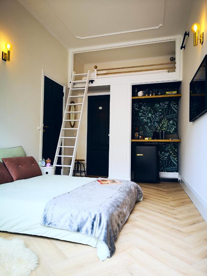 Luxurious Studio In Monumental Warehouse * Rotterdam