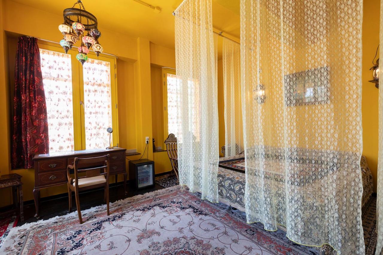 Hotel Bazar 2*