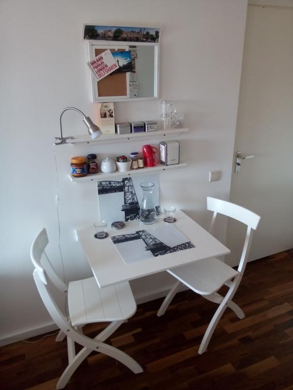 Plek Voor Pelgrims Bed & Breakfast Rotterdam