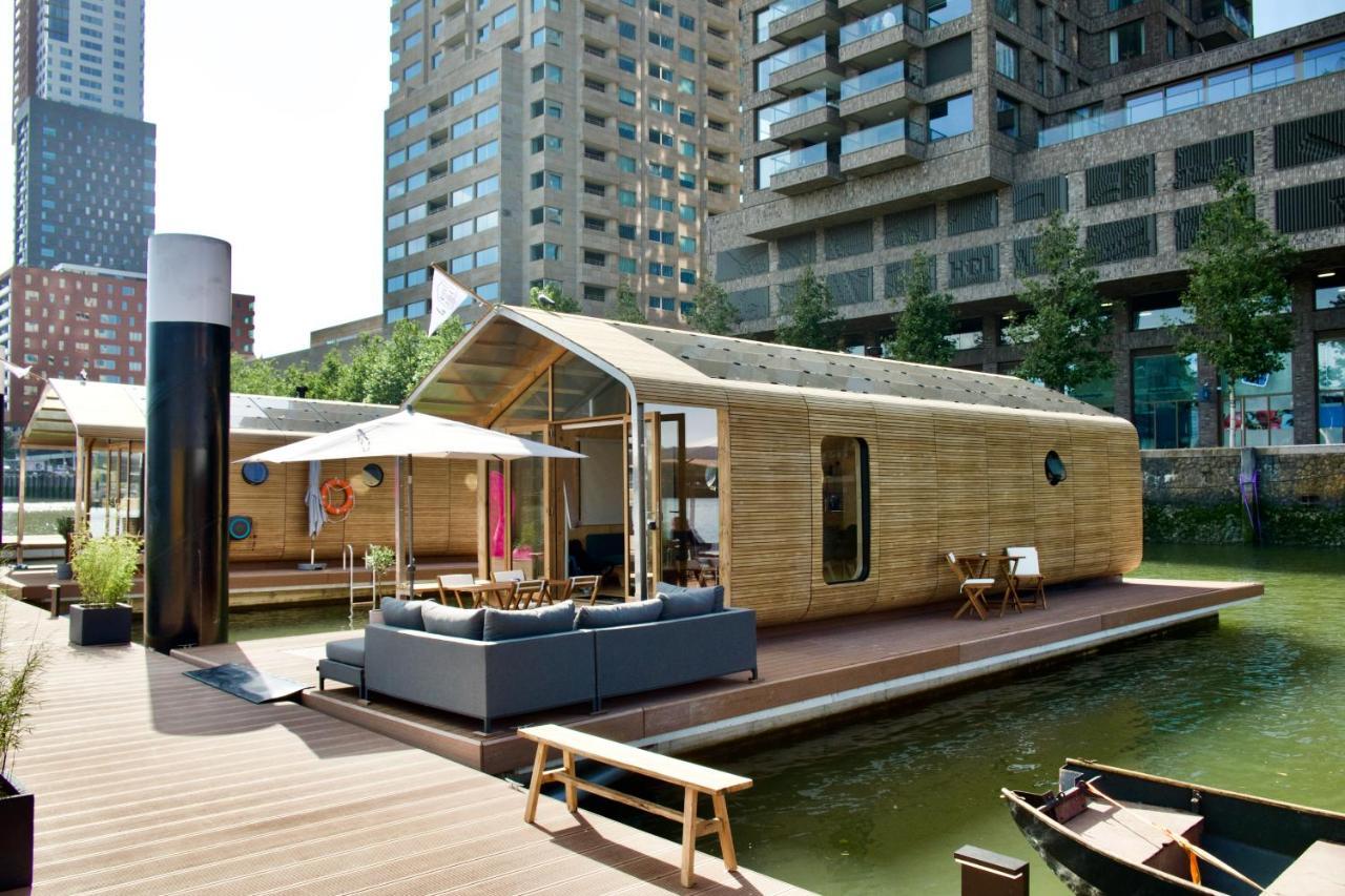 Wikkelboat Nr4 At Floating Rijnhaven * Rotterdam